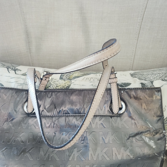 Michael Kors Bronze Metallic Tote - Picture 4 of 11